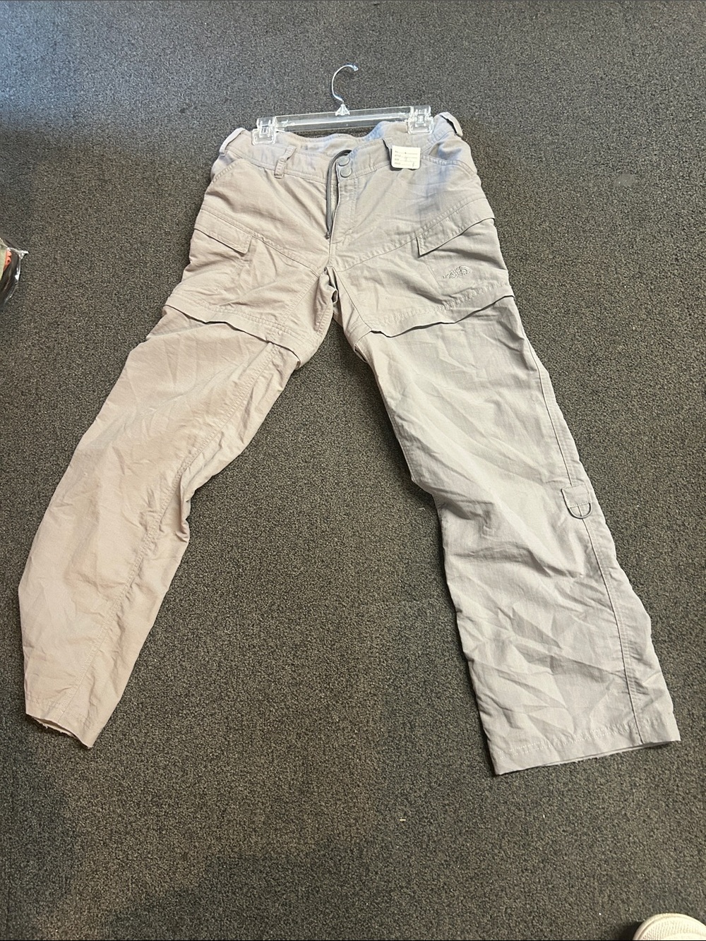 The North Face Men's Convertible Cargo Pants in Light Gray 070826
